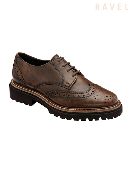 rjava - Ravel Leather Cleated-Sole Brogues (E96413) | € 112