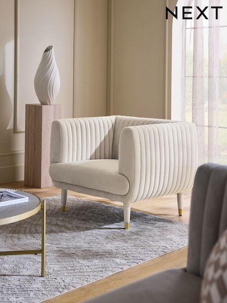 Soft Velvet Pebble Natural Evie Accent Chair (E96574) | €490
