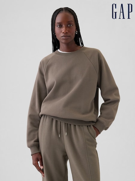 Gap Vintage Soft Raglan Crew Neck Sweatshirt (E96648) | €47