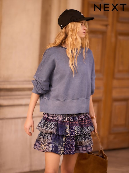 Indigo Denim Blue - Sweatshirt mit grobem Saumdetail, gewaschenem 100% Baumwolle und Rundhalsausschnitt (E96709) | 45 €