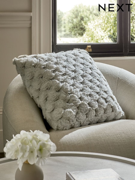 Grey 50 x 50cm Luna Scallop Faux Fur Cushion (E97065) | €16