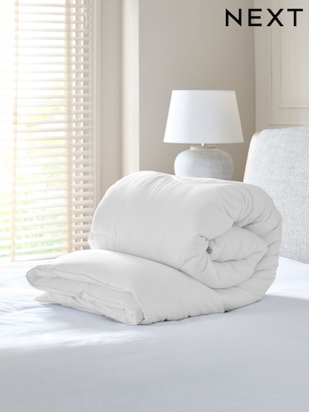 Temperature Regulating 15 Tog Duvet (E97317) | €42 - €83