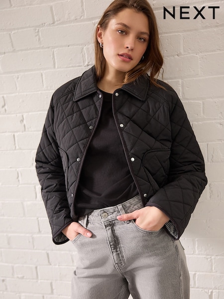 Svart - Short Quilted Collared Jacket (E97341) | kr820
