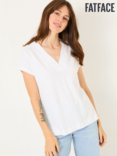 FatFace Tansy White 100% Organic Cotton V-Neck T-Shirt (E98926) | €33