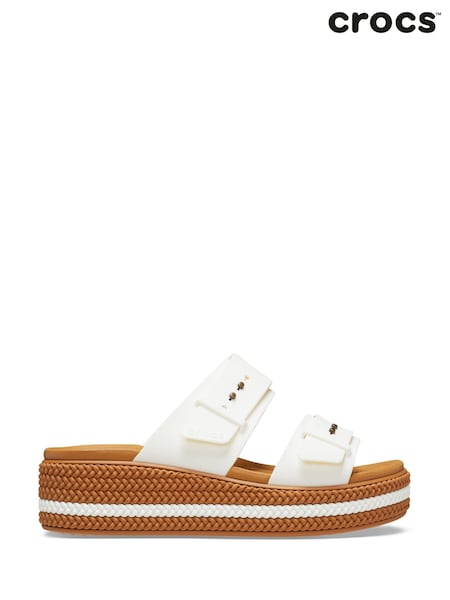 Crocs White Womens Brooklyn Woven Buckle Sandals (E99923) | $150