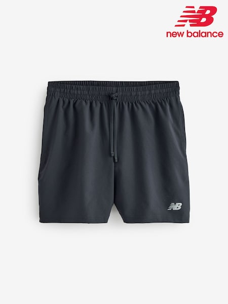 New Balance Mens Essential 5inch Running Shorts (F00263) | 50 €