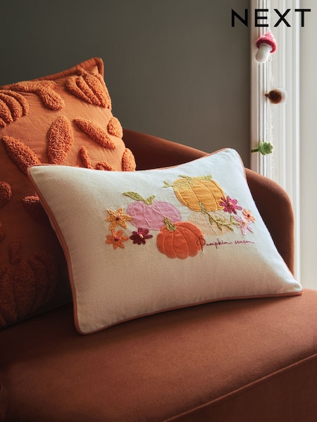 Orange 30 x 40cm Embroidered Pumpkin Cushion (F00410) | R$ 155