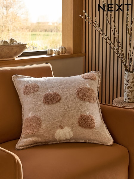 Borg Pumpkin Blanket Stitch Edge Cushion (F00428) | € 23