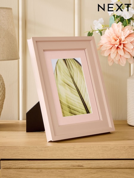 Wolton Wooden Photo Frame (F02633) | ‏56 د.إ.‏ - ‏ 83‏ د.إ.