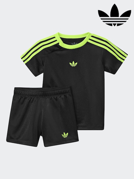 adidas Originals Black Infant Kids T-Shirt and Shorts Set (F02938) | €40