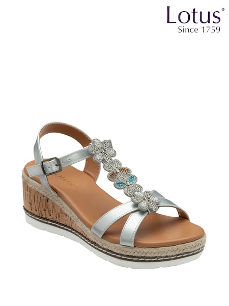 Lotus Wedge Casual Sandals (F04651) | 69 €