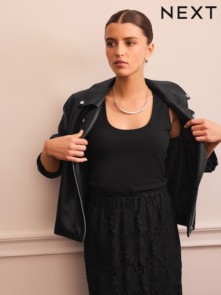 Black Scoop Neck Vest (F04796) | AZN 20