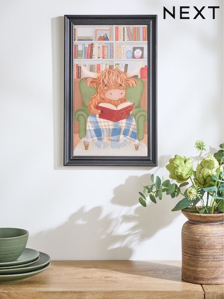Hamish the Highland Cow Reading Framed Wall Art (F06370) | €25