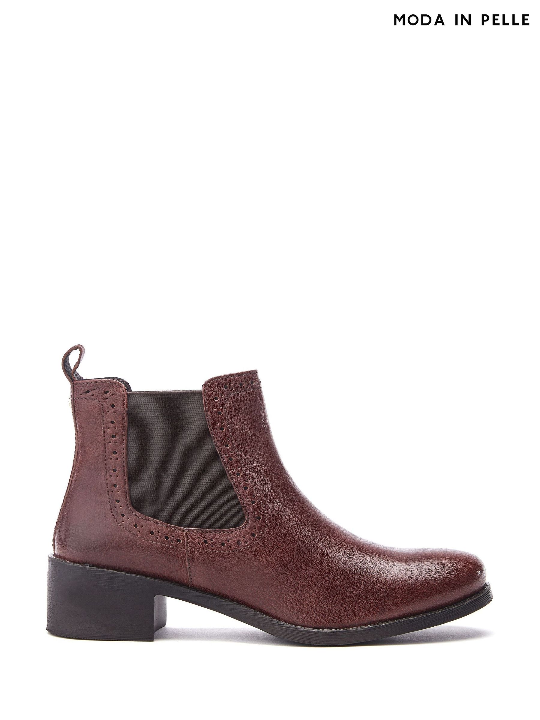 No.03【Moda in Pelle】1968, September , 洋書 Moda In Pelle Sneakers for Women | Online Sale up to 75% off