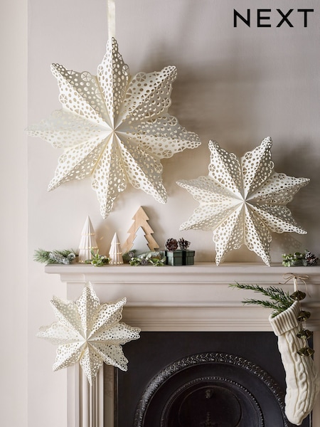 Set of 3 White Paper Snowflake Christmas Decorations (F07287) | €17