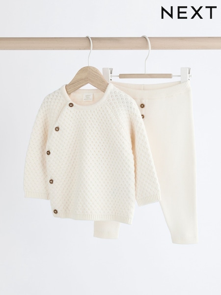White Baby 100% Cotton Knitted Jumper and Trousers Set (0-18mths) (F07970) | R$ 195 - R$ 215