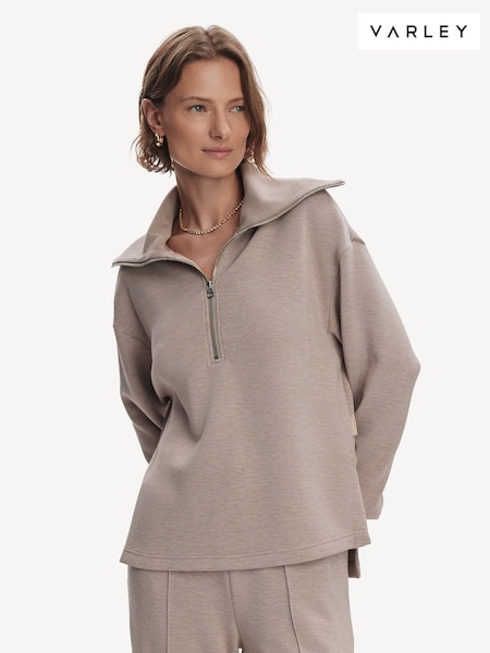 كريم - Varley Hawley Half Zip Sweatshirt (F08230) | ‏611 د.إ.‏