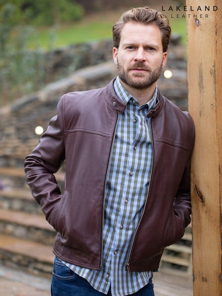 Lakeland Leather Burgundy Calder Jacket (F08675) | R$ 2,260