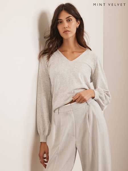 Mint Velvet Grey V-Neck Jumper (F09803) | AED201