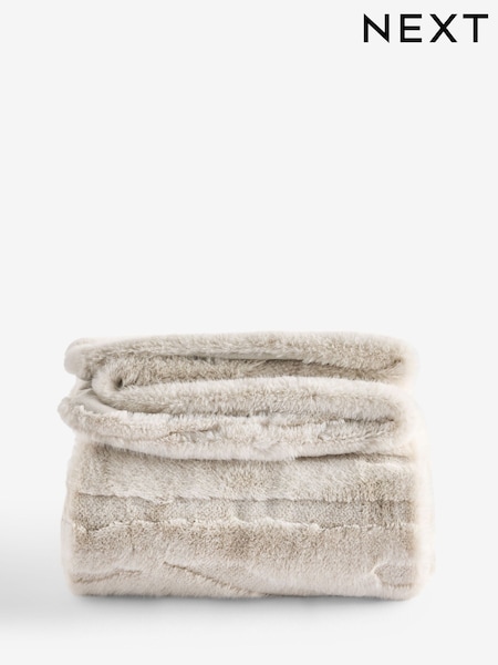 Ivory Tiger Cut Faux Fur Throw (F11081) | €60 - €82