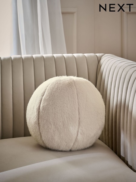 Ivory Round Cosy Plush Faux Fur Cushion (F11166) | €18
