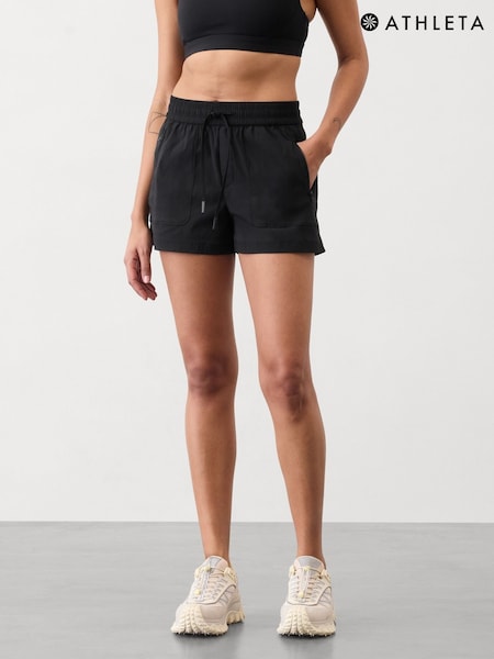 Athleta Alto Waisted Weekender Run Shorts (F11412) | 71 €