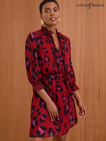 Love & Roses V-Neck 3/4 Sleeve Mini Dress (F11969) | 87 €