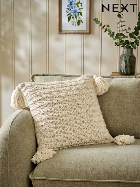 50 x 50cm Tassel Knit Cushion (F12711) | ‏102 د.إ.‏