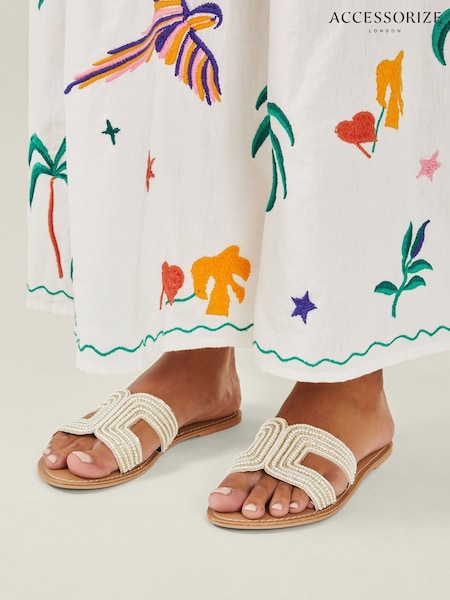 Accessorize Cream Pearl Embellished Slider Sandals (F13400) | €42