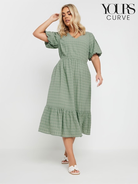 Yours Curve Green Textured Tiered Dress (F13747) | €47