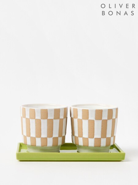 Oliver Bonas Set of 2 White Noi Checkerboard Plant Pots (F14215) | €40