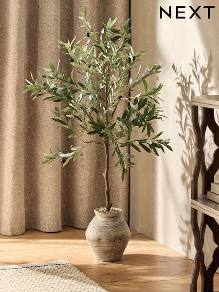 Large Artificial Potted Tree (F14573) | R$ 735