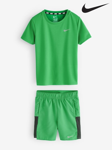 Nike Green Little Kids Miler T-Shirt and Challenger Shorts Set (F16764) | €45