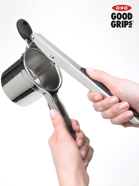 Oxo Silver Good Grips Potato Ricer (F18419) | €44