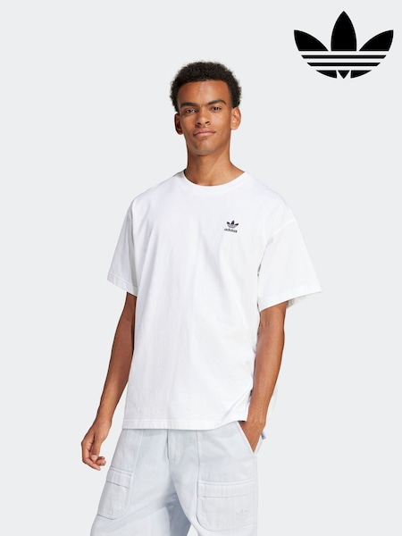 adidas Originals White Oversized Trefoil Essentials T-Shirt (F19919) | €31