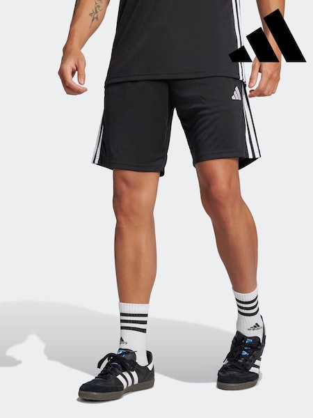 adidas Black Tiro Essentials Shorts (F19936) | R$ 195