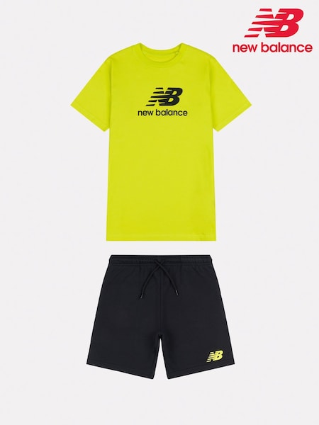 Galben - Set tricou și pantaloni scurți pentru copii New Balance cu logo suprapus (F19943) | 335 LEI - 402 LEI