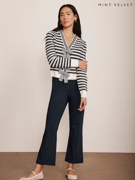 Mint Velvet Blue Kick Flare Cropped Trousers (F20161) | €136