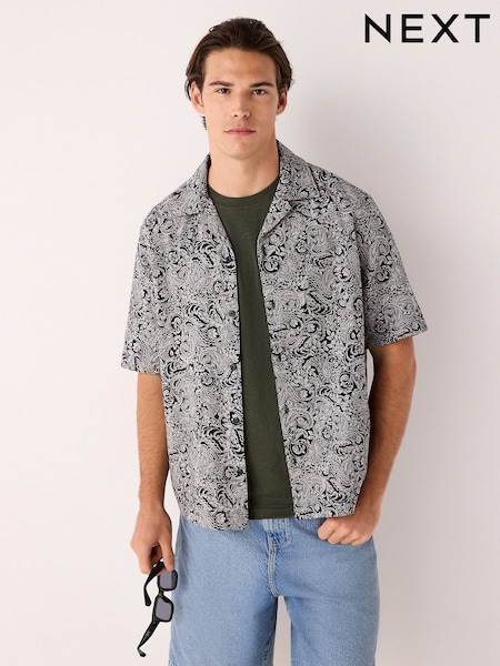 Black/White Paisley Jacquard Printed Short Sleeve Shirt (F20309) | €37
