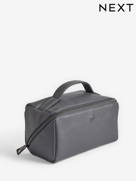 Fold Out Faux Leather Wash Bag (F21888) | €23.50