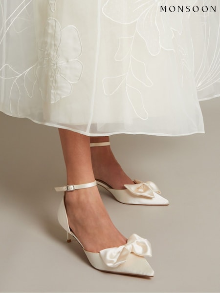 Monsoon Natural Stacy Satin Bow Pointed Toe Heels (F22749) | 495 QAR