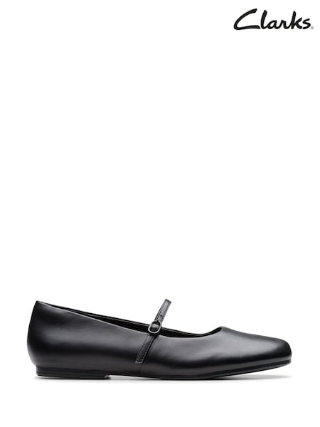 Clarks Black Leather Livia Sky Shoes (F23012) | €86