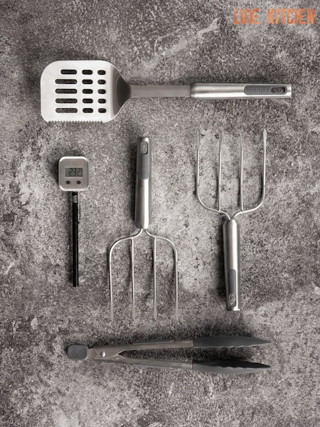 Luxe Barbeque Tool Kit (F23307) | €65