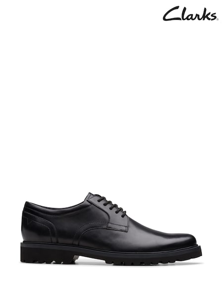 Clarks Black Black Leather Berwick Lace Shoes (F23558) | €93