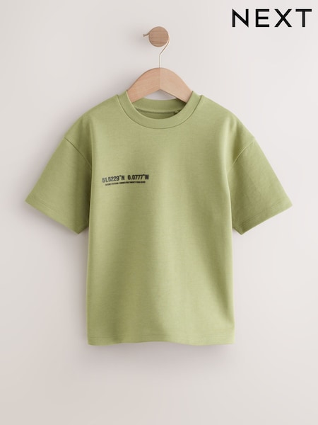 كاكي أخضر - Graphic Print Heavyweight Short Sleeve T-Shirt (3-16yrs) (F23936) | ‏30 د.إ.‏ - ‏ 56‏ د.إ.