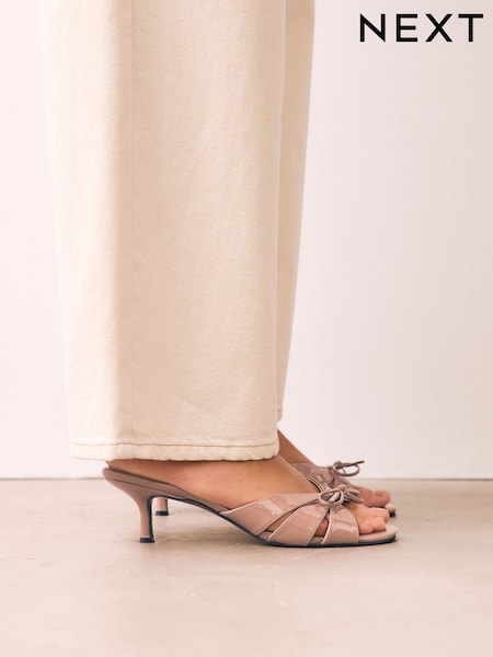 Nude Forever Comfort® Bow Cutout Open Toe Mules (F24098) | €49.50
