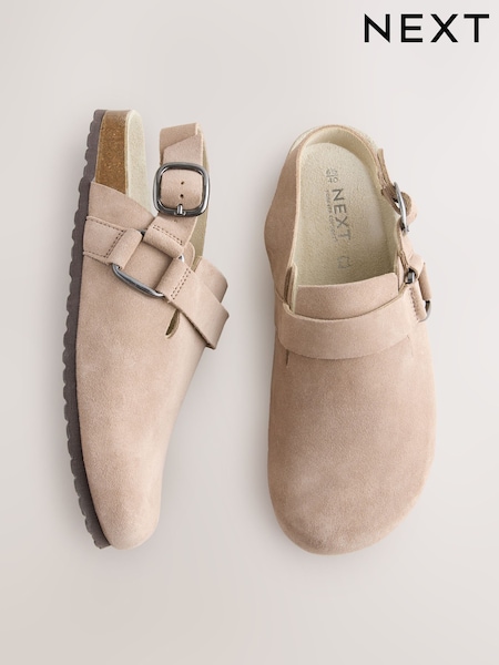 Neutral Forever Comfort® Leather Slingback Footbed Clogs (F24355) | R$ 365
