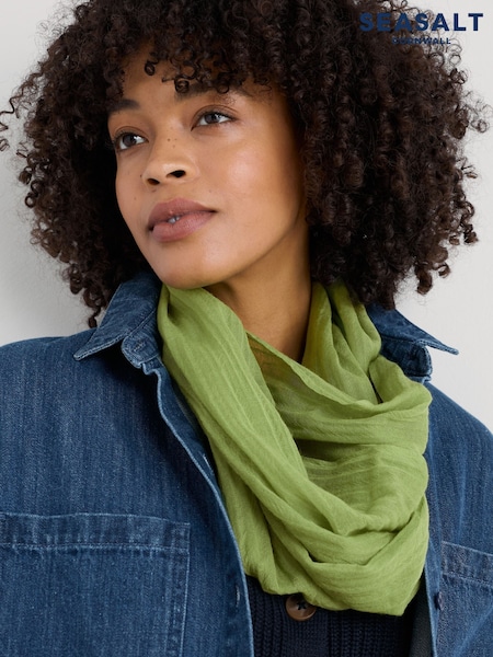 Seasalt Cornwall Green Pretty Useful Circle Scarf (F24852) | €35