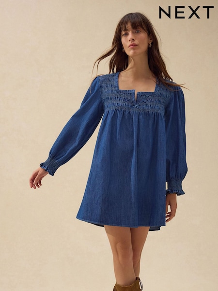 Azul médio - Lightweight Smock Denim 100% Cotton Mini Dress (F25335) | R$ 350