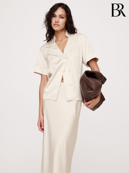 Banana Republic Beige Satin Short-Sleeve Shirt (F26554) | €106